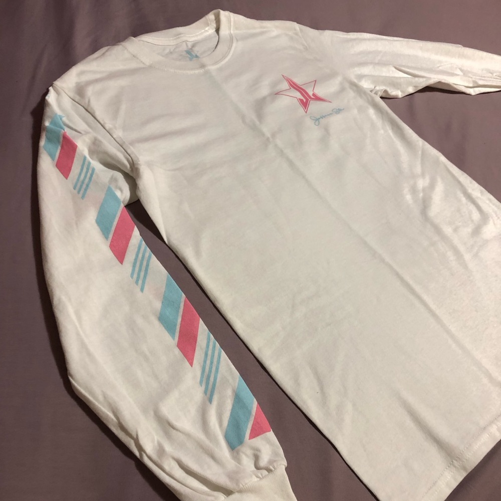 Jeffree Star Snowflake Shirt - Picture 5 of 9